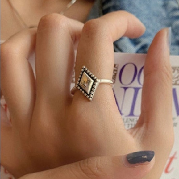 🔷Insta square sterling silver ring - Picture 2 of 7